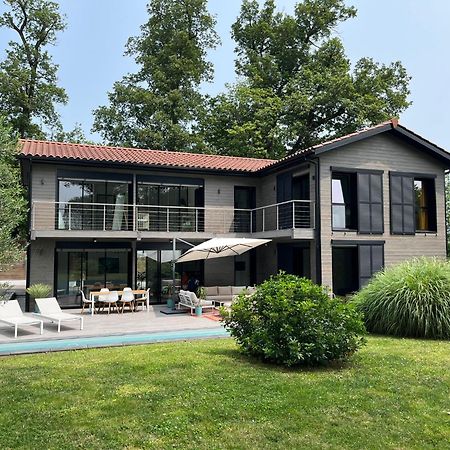Villa Piscine A Proximite De Lyon Chaponost المظهر الخارجي الصورة
