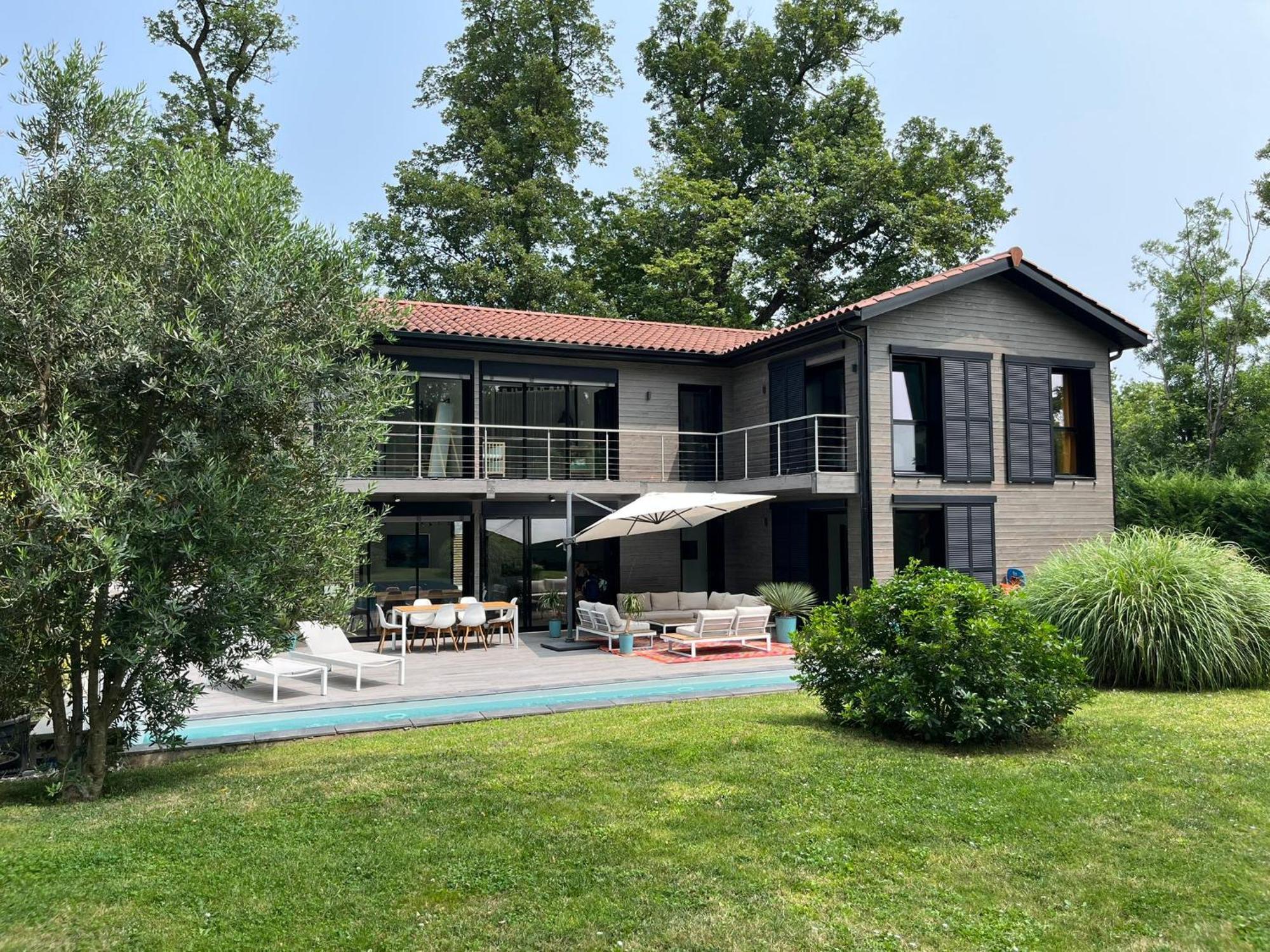 Villa Piscine A Proximite De Lyon Chaponost المظهر الخارجي الصورة