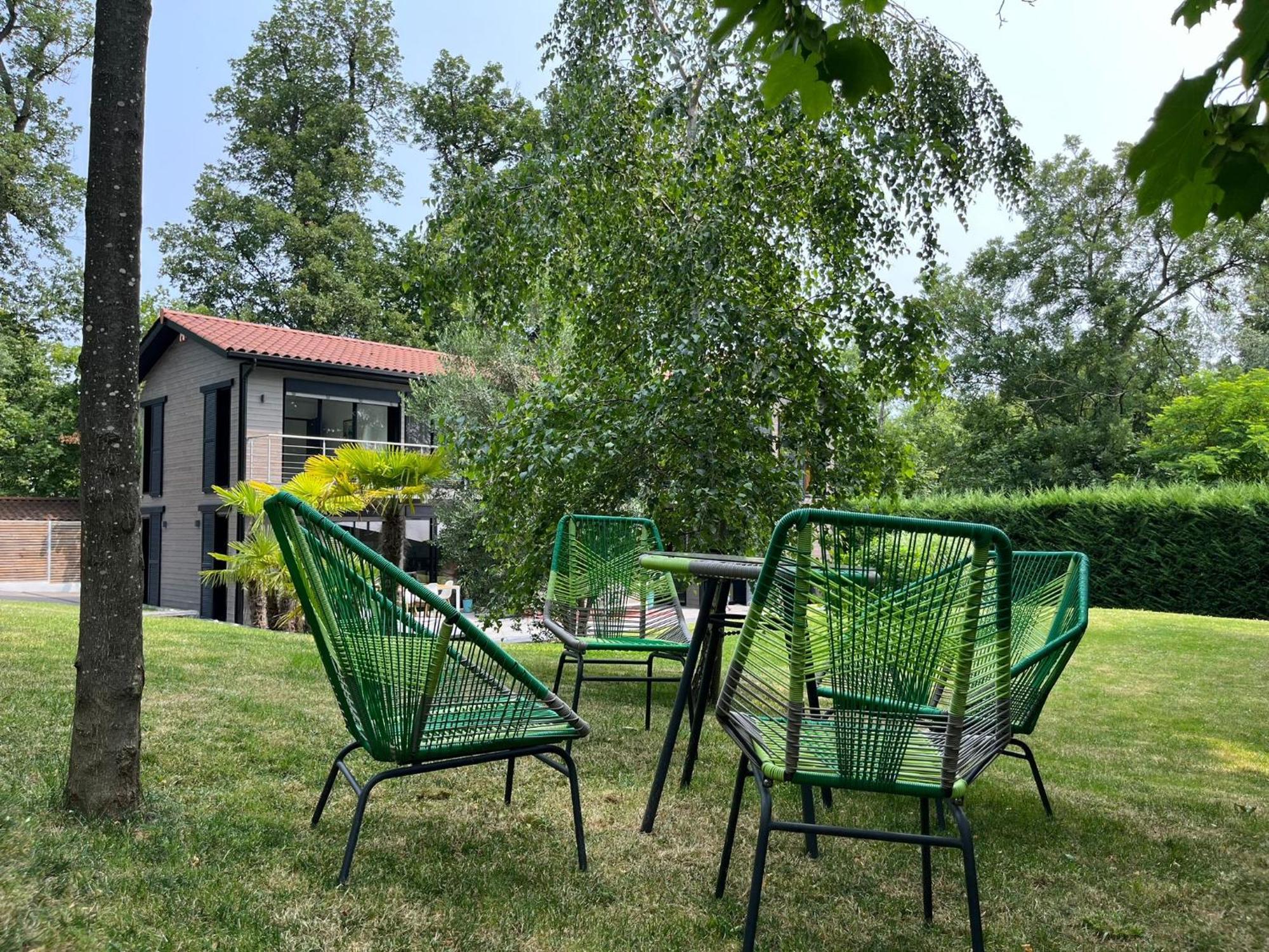 Villa Piscine A Proximite De Lyon Chaponost المظهر الخارجي الصورة