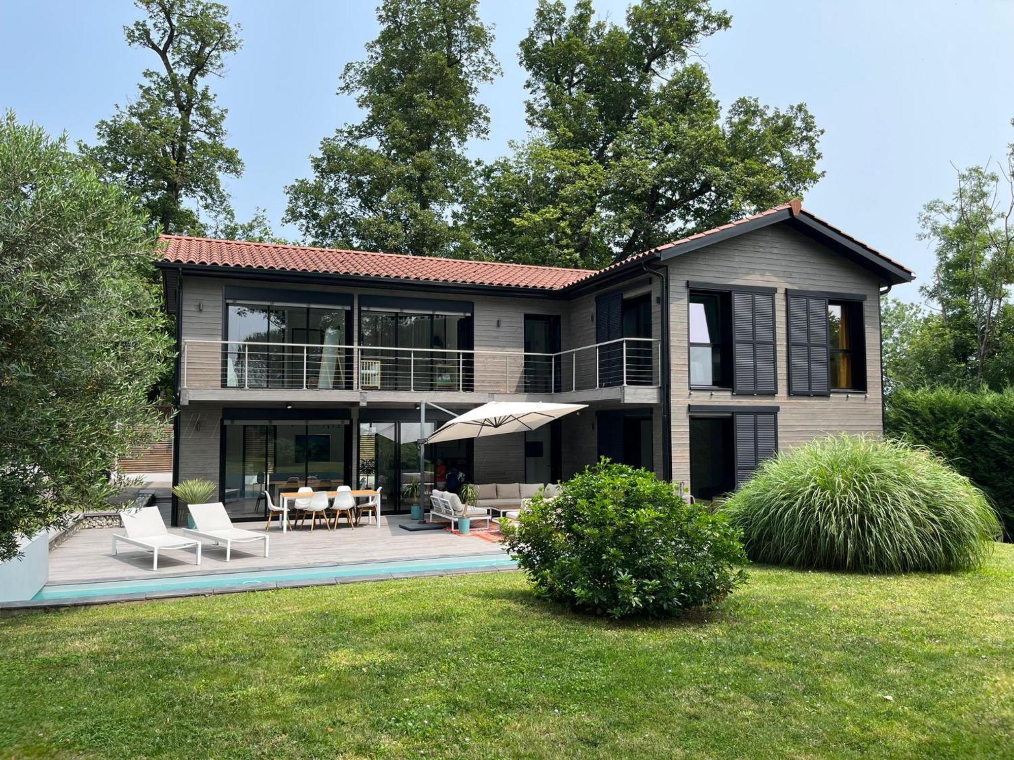 Villa Piscine A Proximite De Lyon Chaponost المظهر الخارجي الصورة
